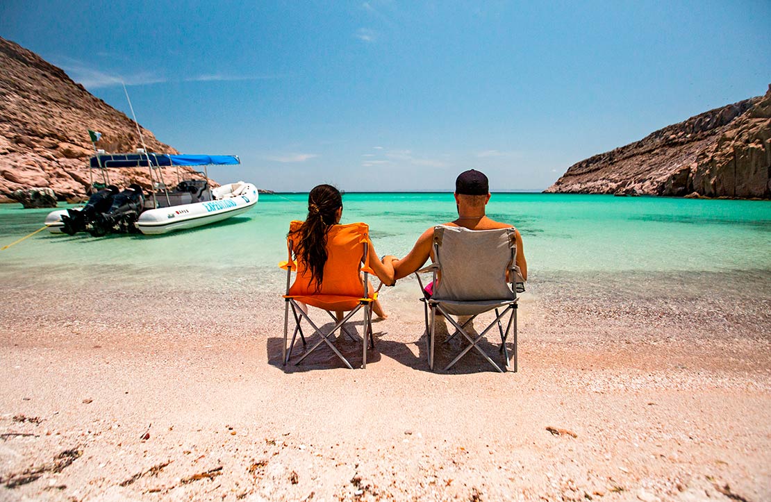 Espiritu Santo Island Tour
