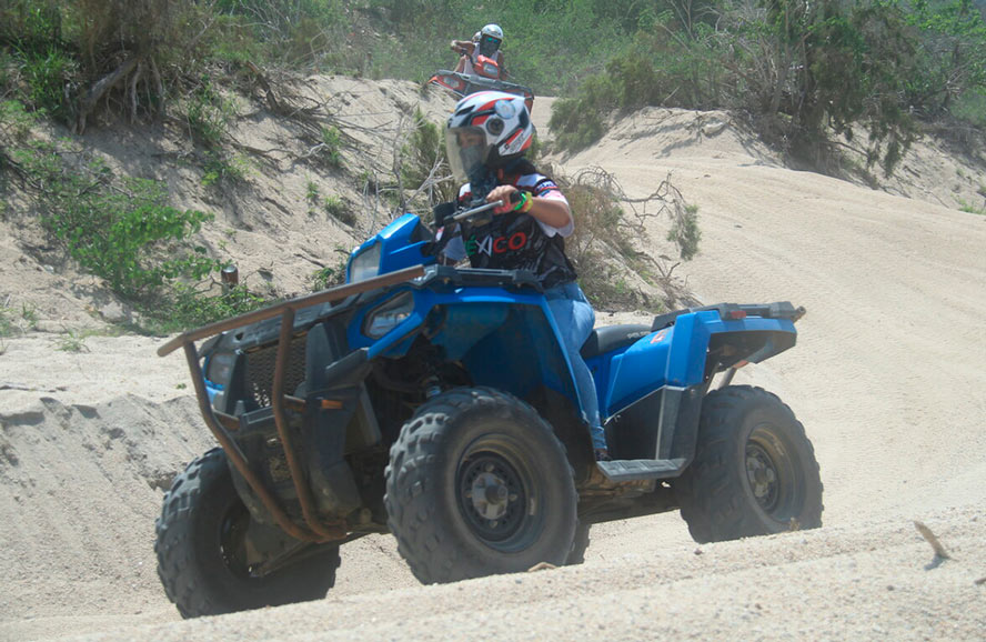 Aventura en ATV Doble Playa y Dunas Tour