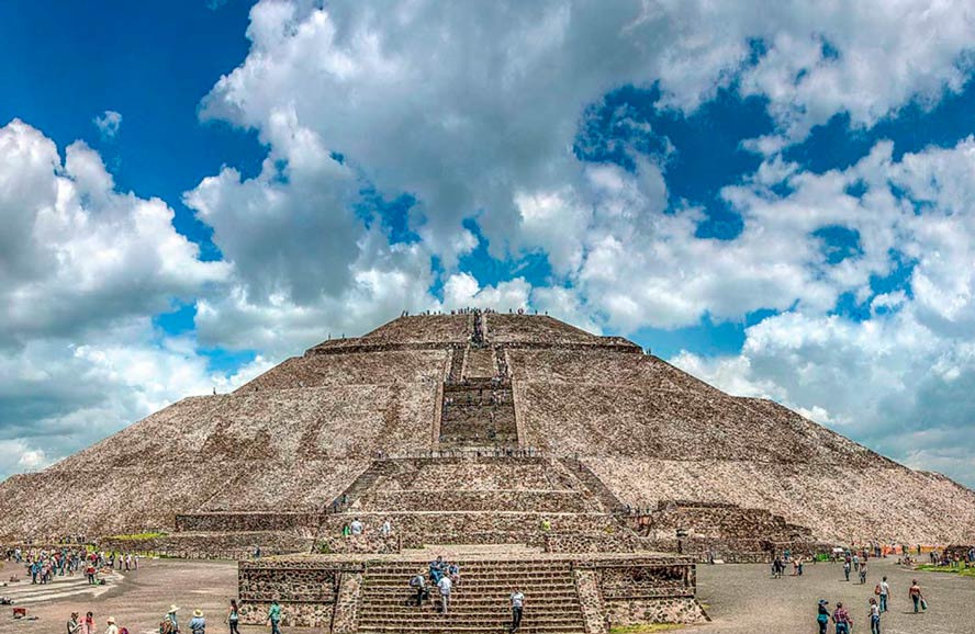 Teotihuacan + Basílica de Guadalupe