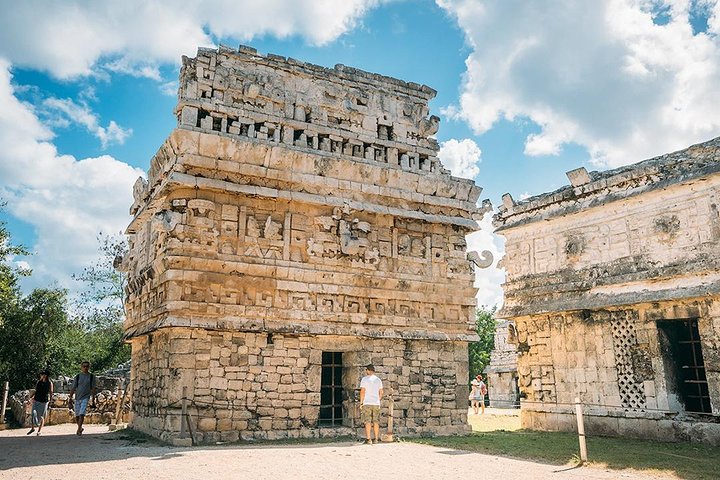 Deluxe Tour Chichen Itza, Valladolid, Cenote Hubiku & Cenote Ikkil desde Cancun y Riviera Maya