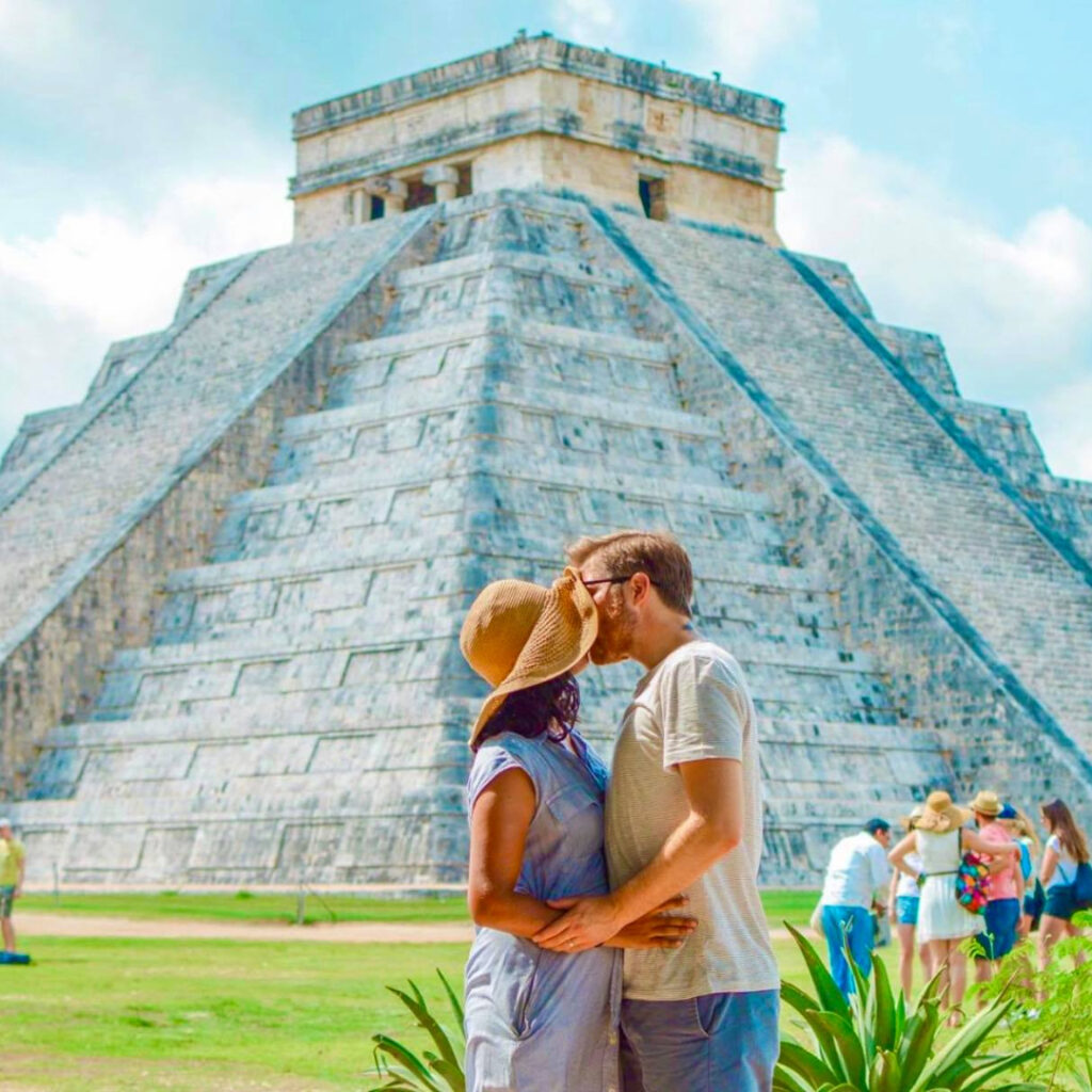 Private Chichen Itza Road Trip from Cancun  for 10 persons