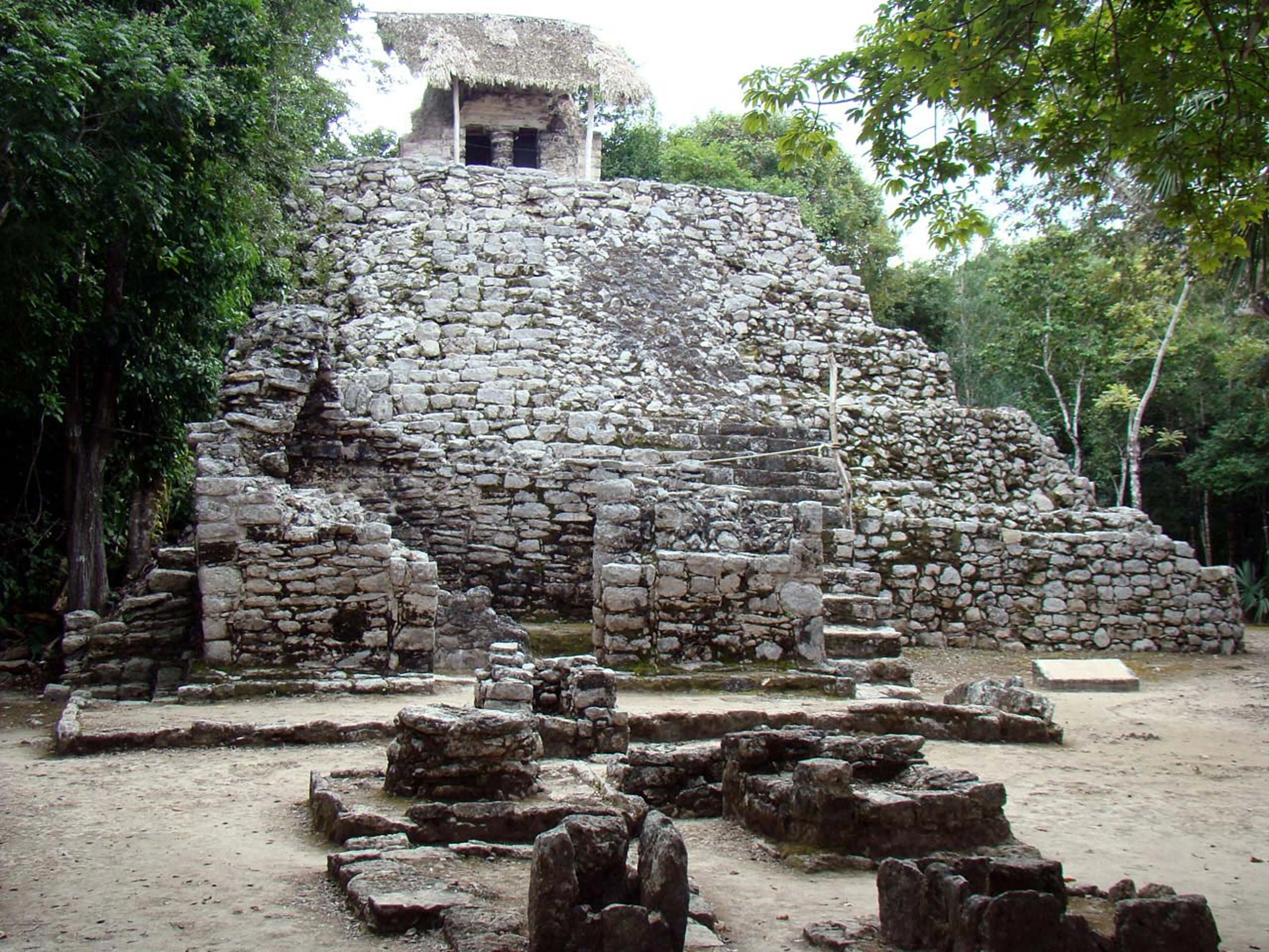Tour 4x1 Tulum, Coba, Cenote y Playa del Carmen Deluxe