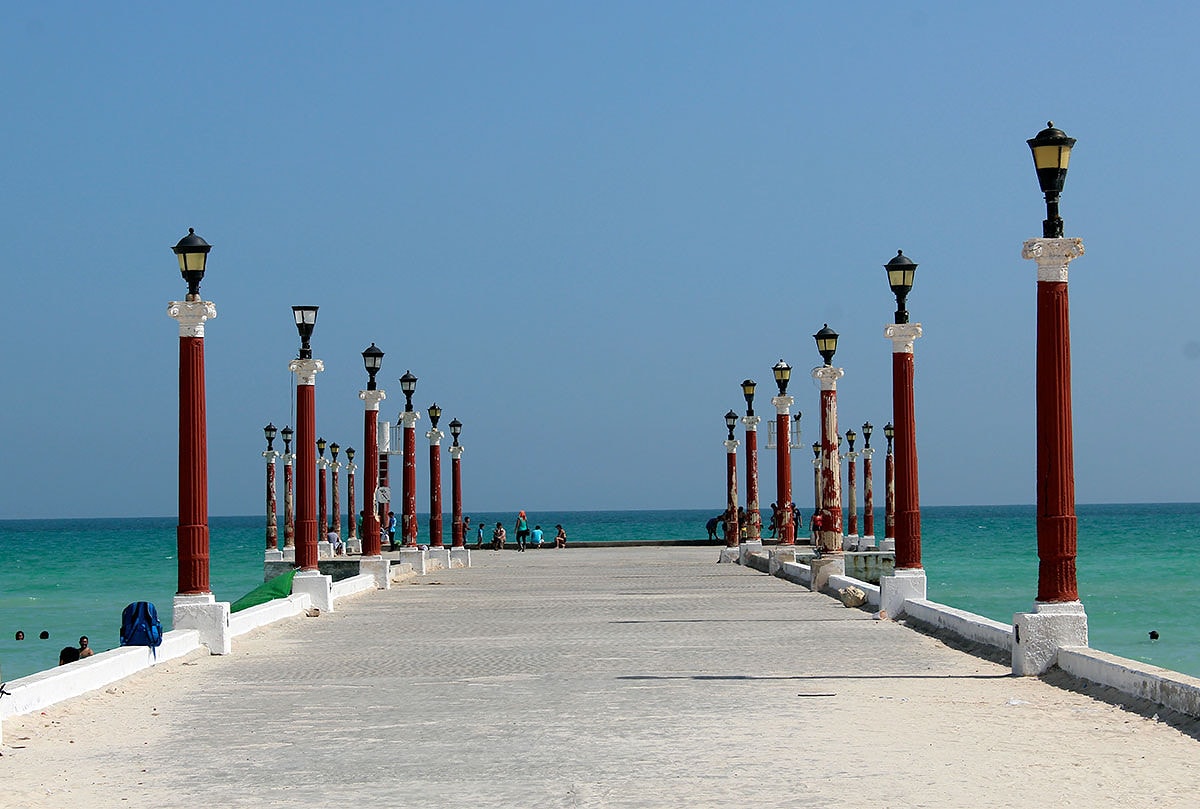 Excursión a Sisal en bote por los manglares y playas desde Merida
