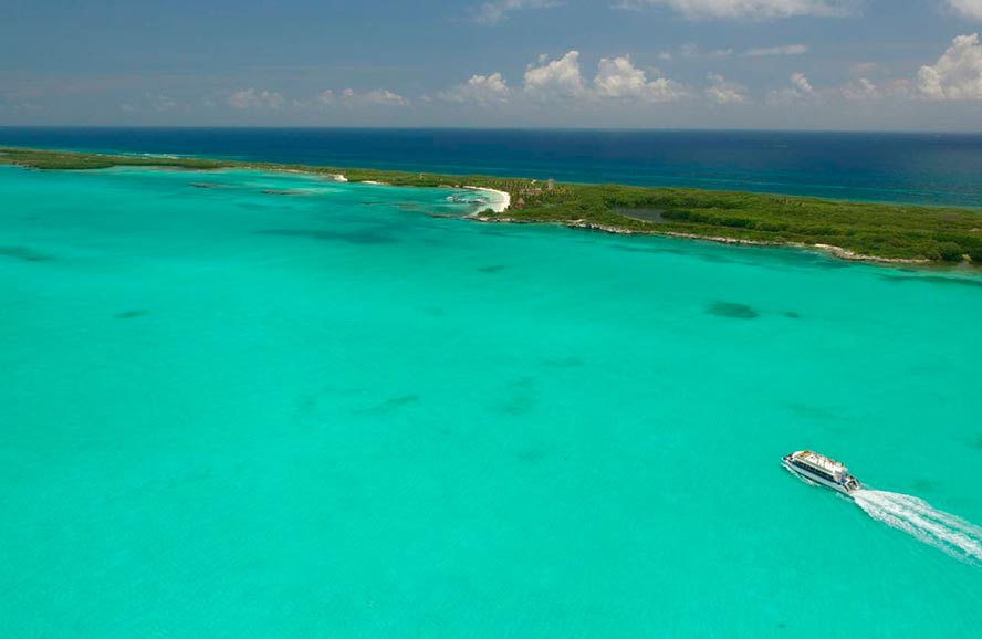 Tour Isla Contoy Catamaran