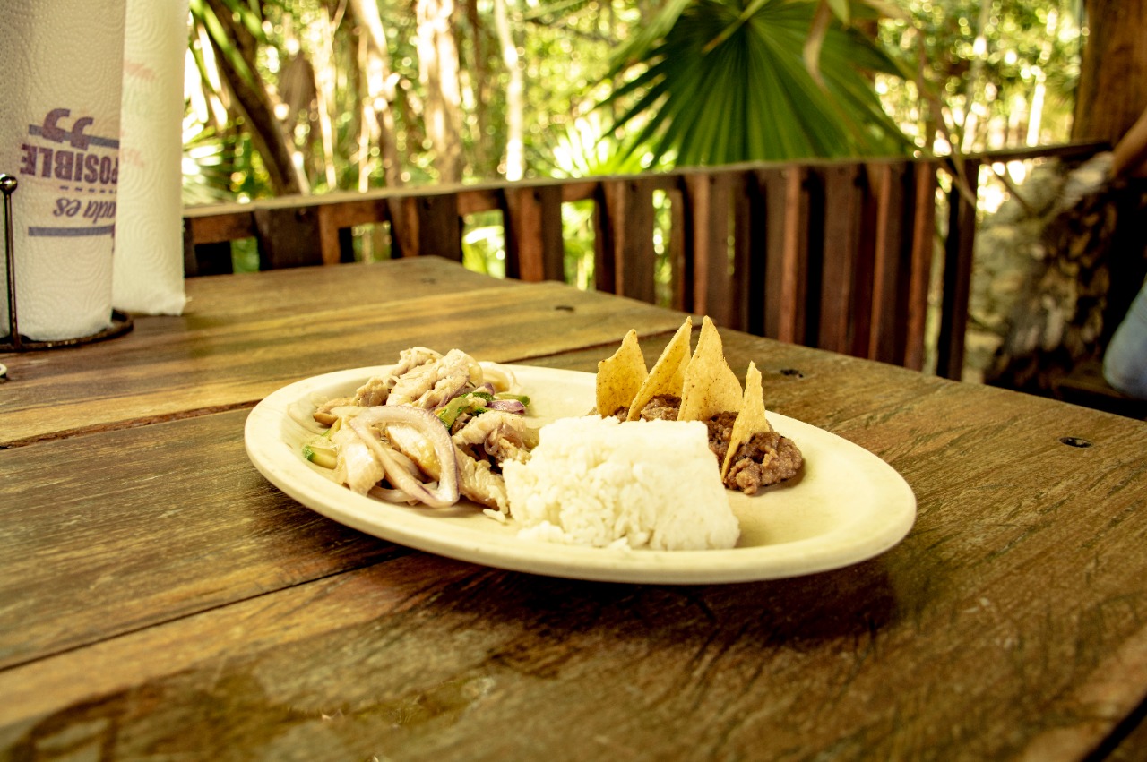 Combo 3x1 Tirolesa, ATV compartida y Cenote