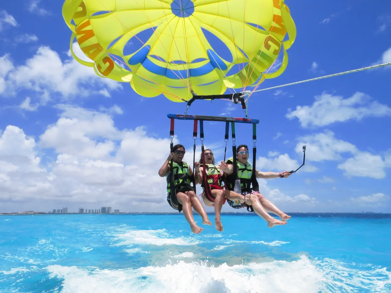 Parasailing en Cancun