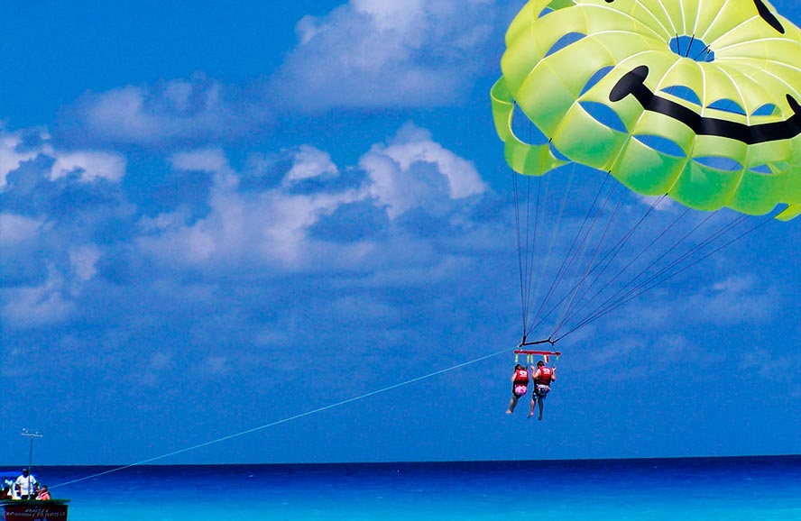 Parasailing en Cancun
