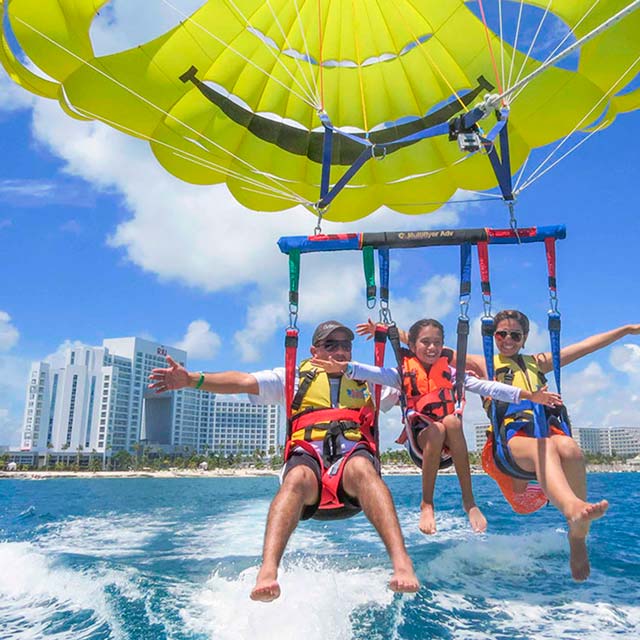 Cancun Parasailing